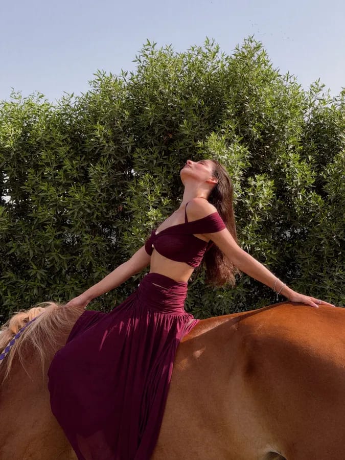 Golden hour photoshoot with horse